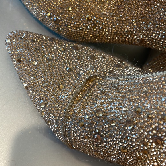 Betsy’s Johnson Gold Sequin Sparkly Short Boots Ladies size 6 - Picture 2 of 7
